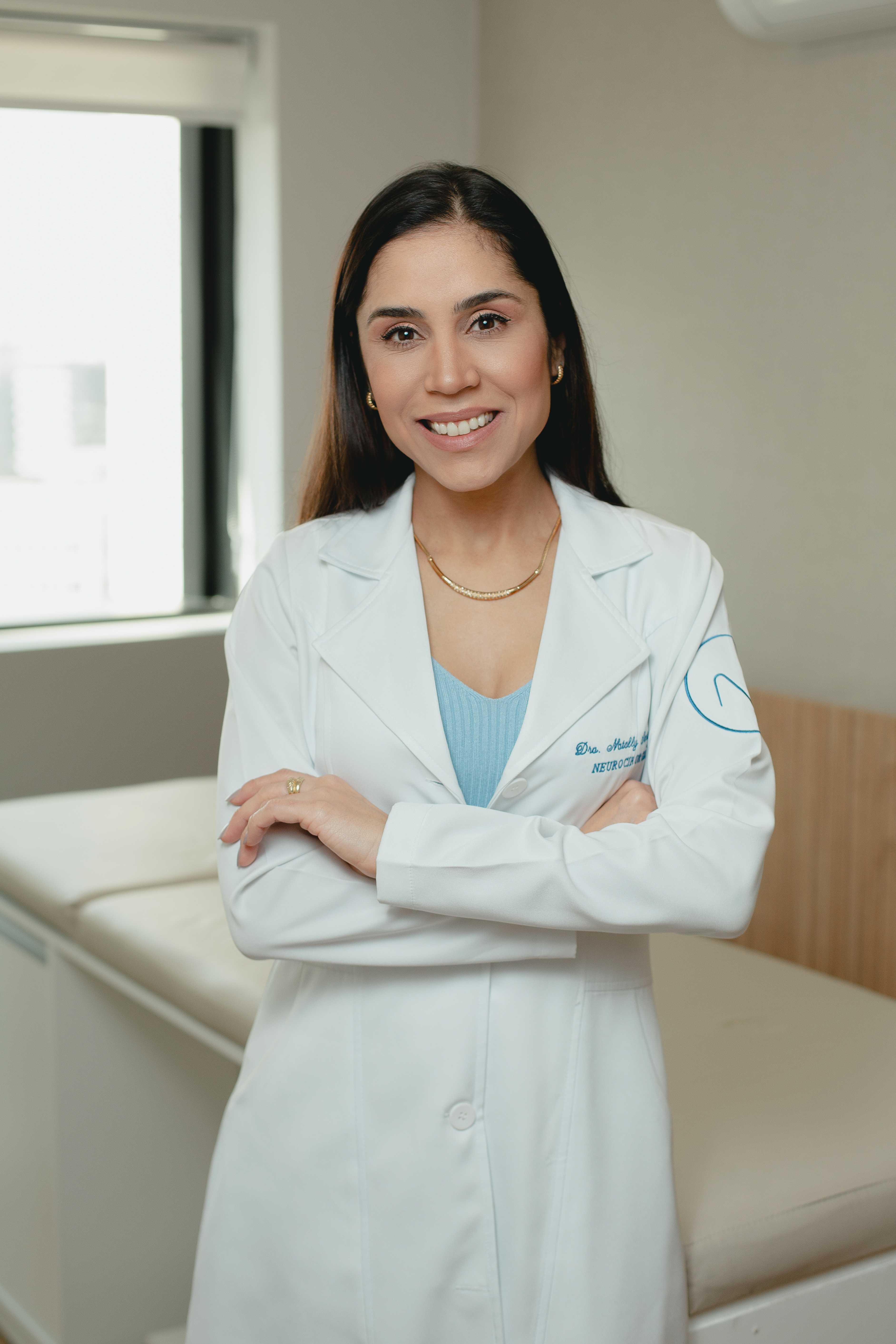 Dra. Natally Santiago - Clínica
